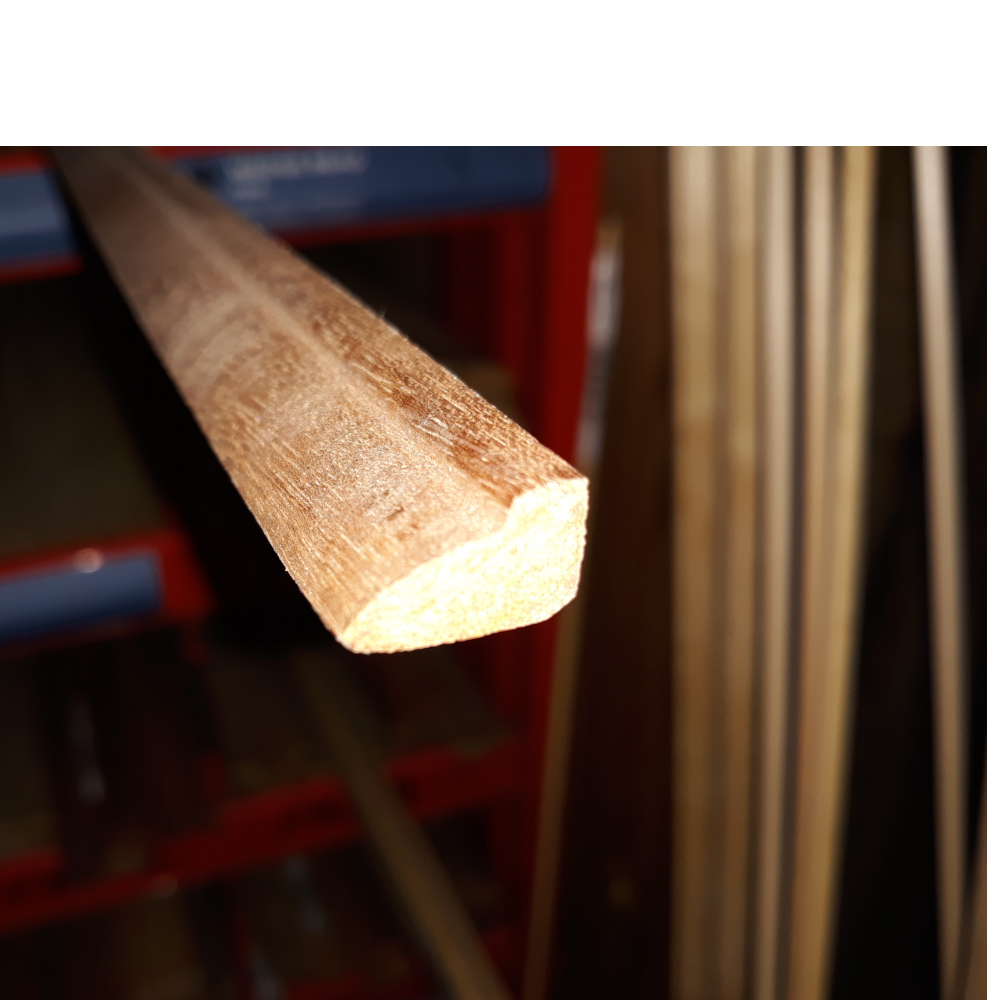 Product photograph of WDW1003  9 x 15 x 2400mm Dark Hardwood Glass Bead Dark Hardwood Glass bead