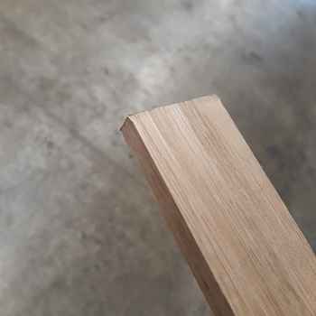 Product photograph of 12 x 47mm Fin Size PAR Door Lipping 2.4m 12 x 47mm Oak