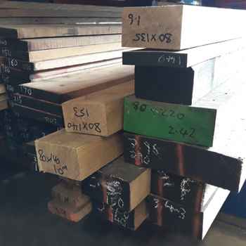 Sub image of Sawn European Oak  number 2 in the gallery of images