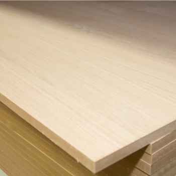 Product photograph of Oak Veneered MDF 