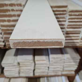 Product photograph of 18 x 94 Square Edge MDF Skirting 4.4m  FSC 