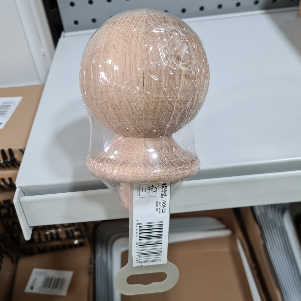 WONC2 White Oak Ball Newel Cap 85 x 85 x 113mm