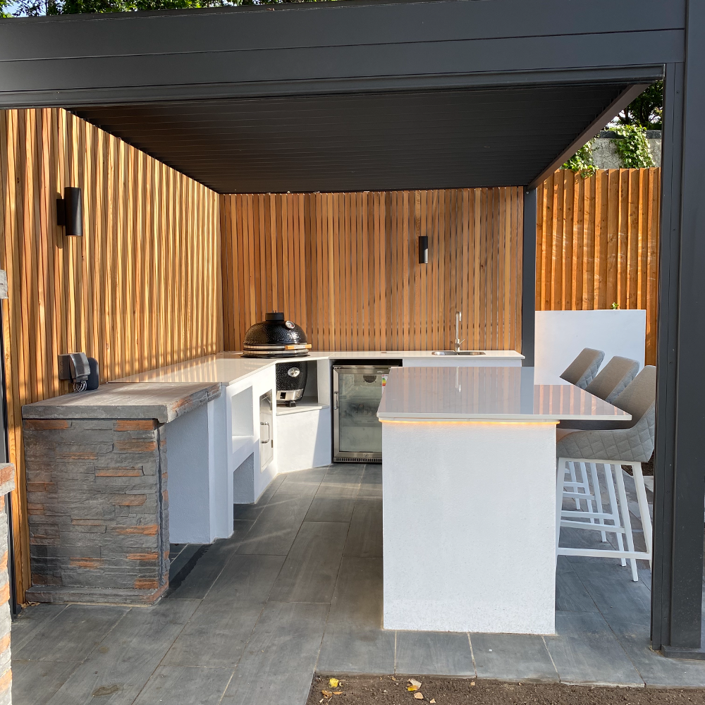 Image of Western Red Cedar 18 x 44 x 2130mm